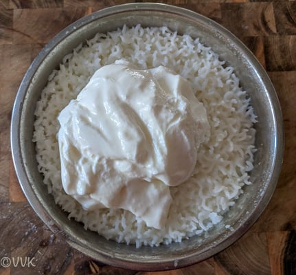 yogurt rice preparation