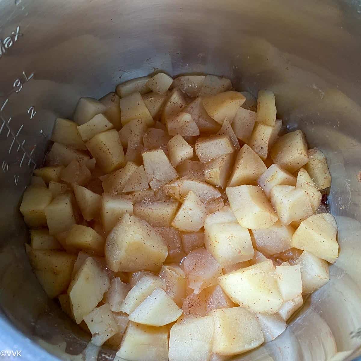 cooked apples