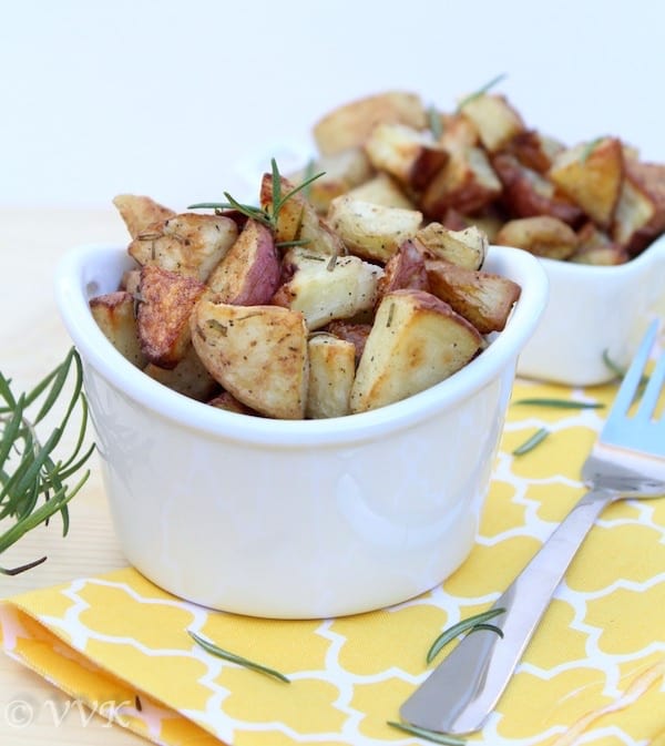 Oven Roasted Rosemary Potatoes served in cute bowls