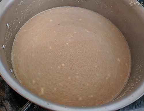Added cardamom powder kheer simmering over low-medium heat
