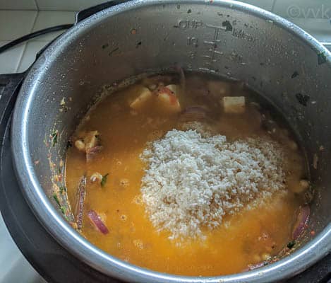 ambur veg biryani - adding rice and water