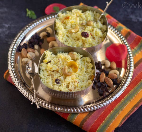 Instant Pot mishti pulao in two bowls on a plate with spoons