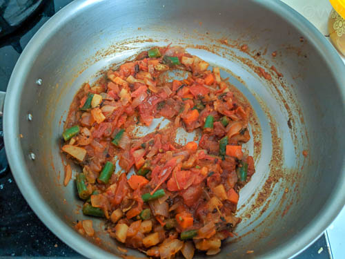 idli biryani veggies after cooked