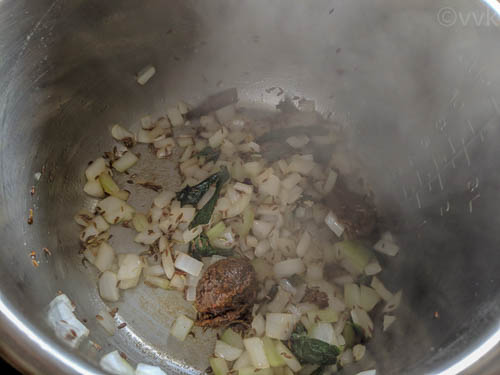 gongura pickle pulav adding the pickle