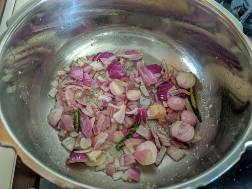 rawther veg biryani - cooking shallots and onions