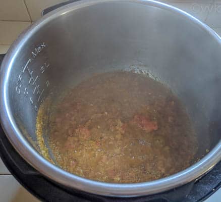 kaali dal with all the masalas