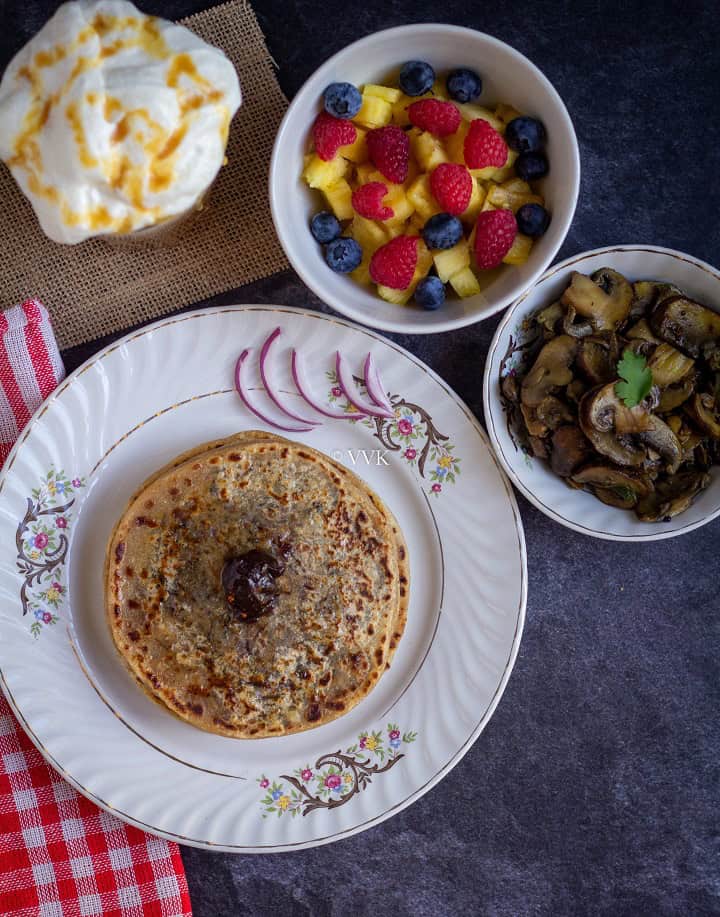 cheese paratha platter with mushrooms, salad and butterbeer