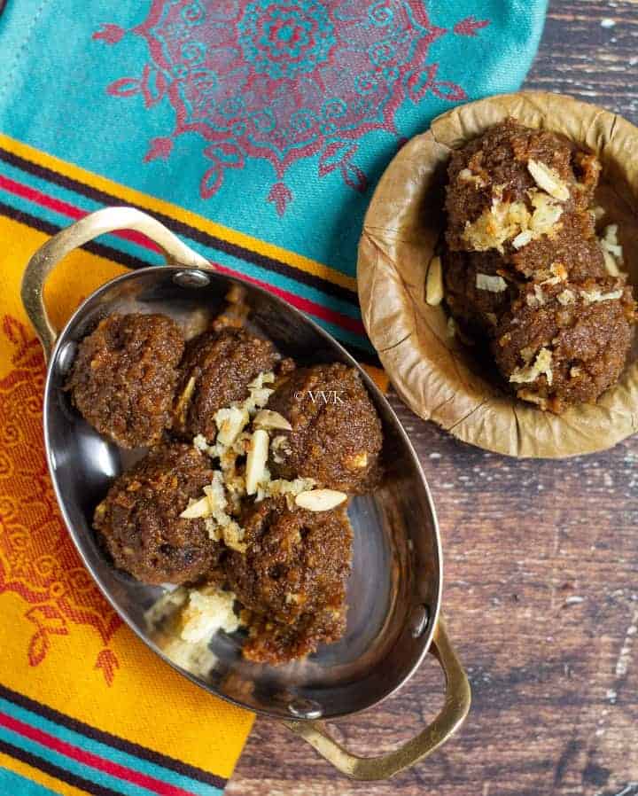 sweet pudding for thiruvathirai served in leaf bowl and tray