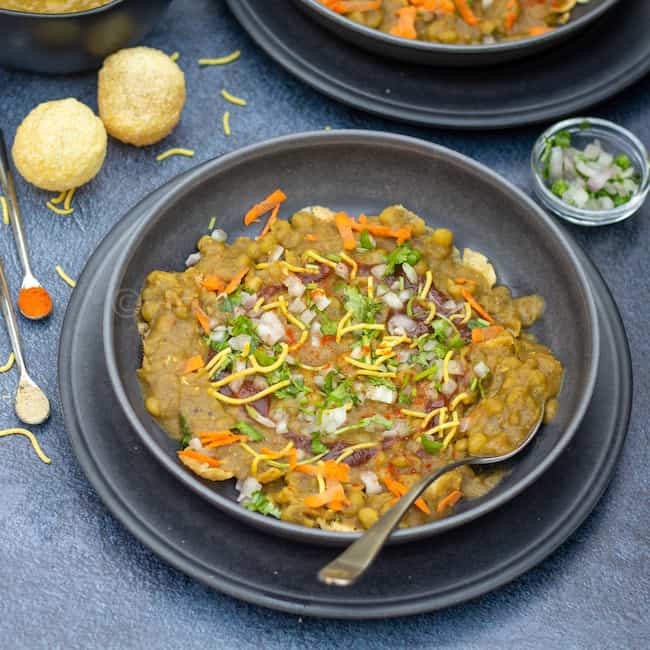 Masala Puri Masala Puri Chaat Recipe Vidhya S Vegetarian Kitchen