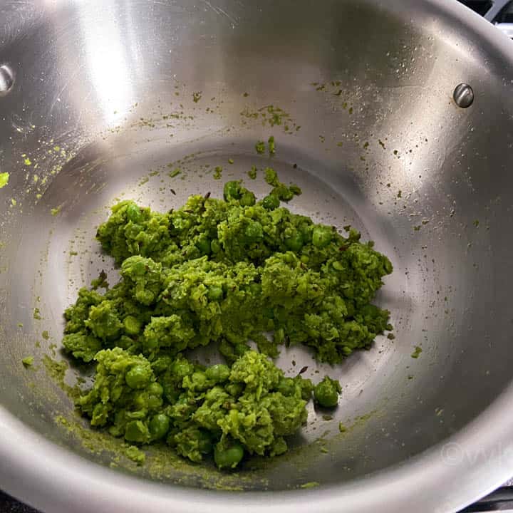 cooked ground peas