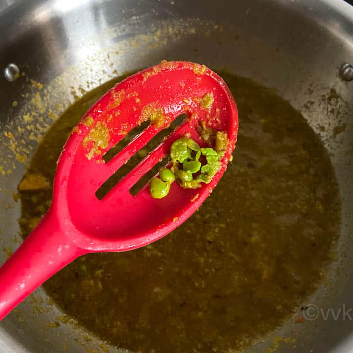 nimona curry simmering