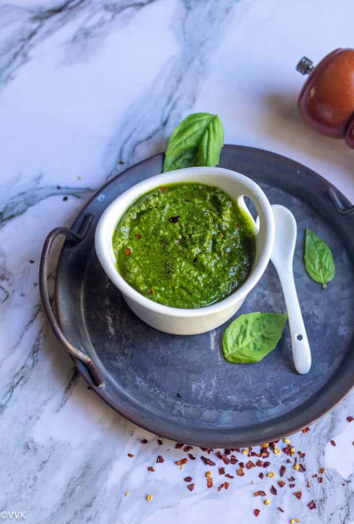 Classic Pesto Recipe (Easy and Fresh)