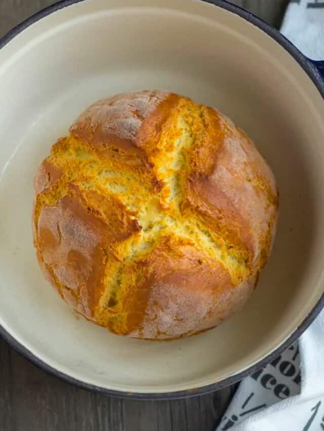 Eggless Irish Soda Bread with Buttermilk