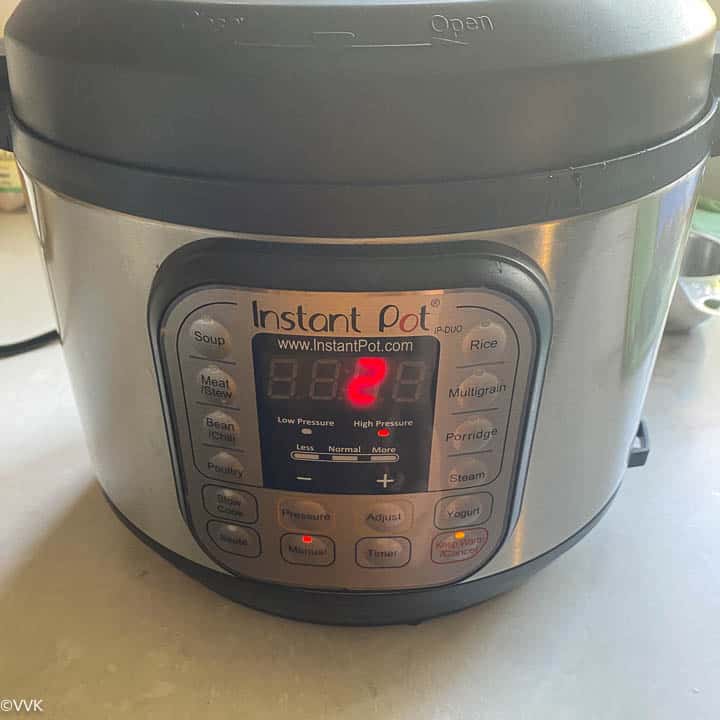 instant pot showing the cooking time of the green tea