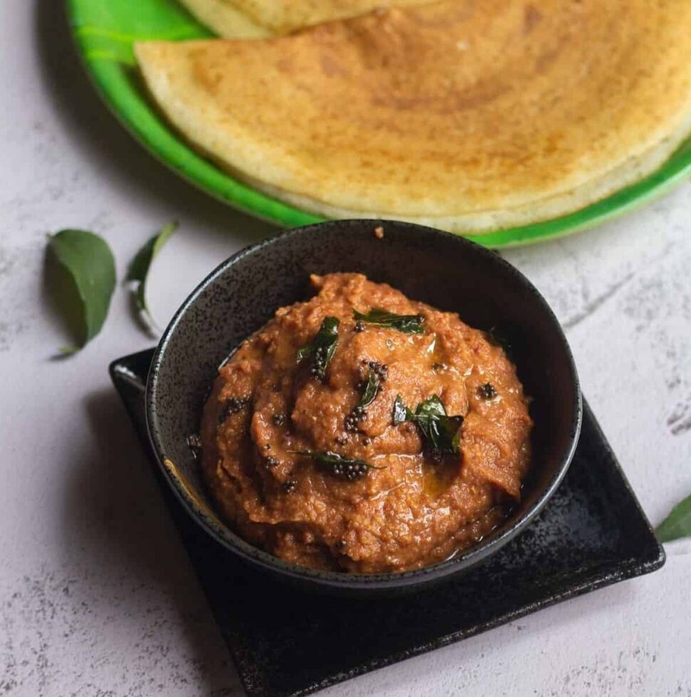 Onion Chutney Easy Side Dish for Idli and Dosa Vidhya’s Vegetarian Kitchen