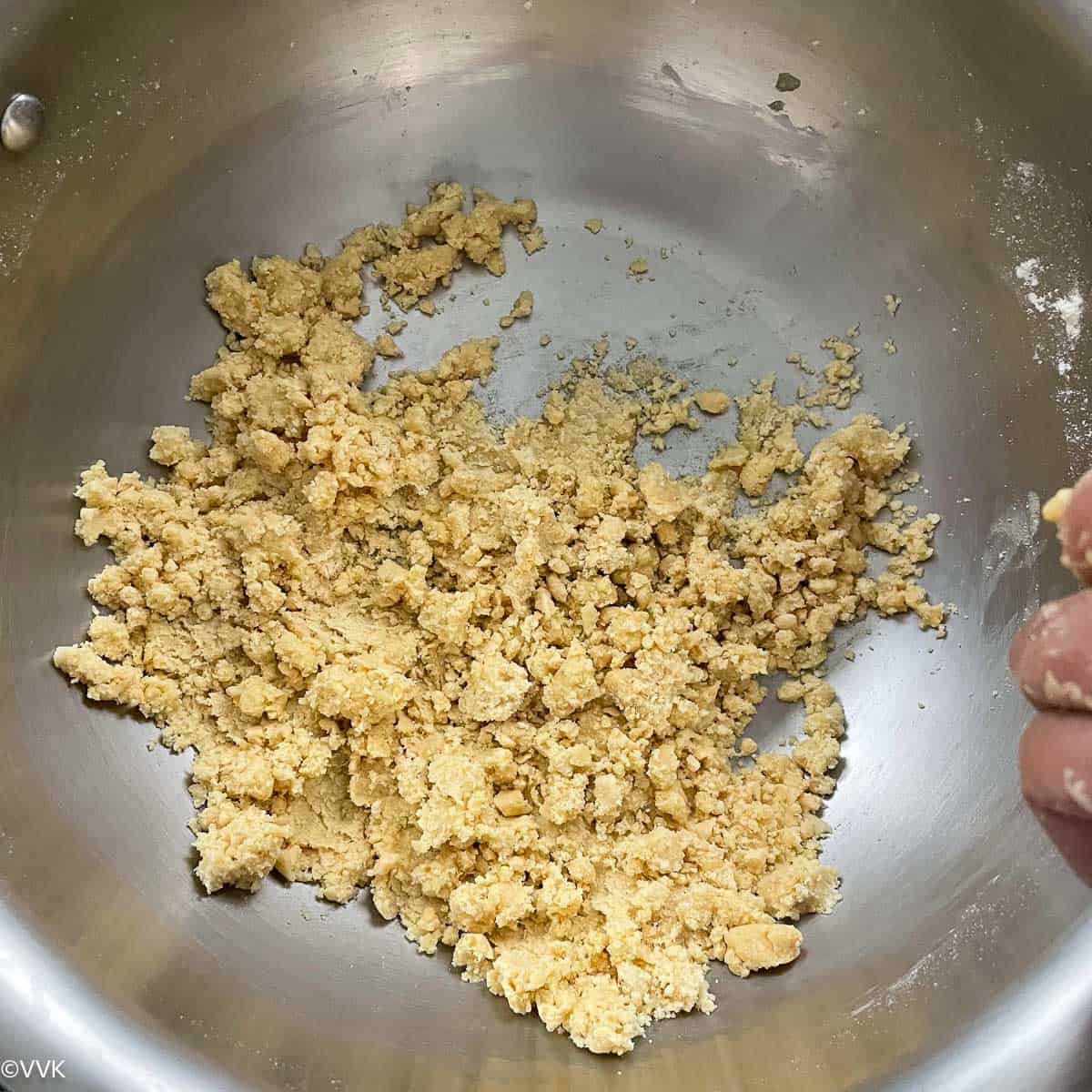 ladoo mix after adding ghee