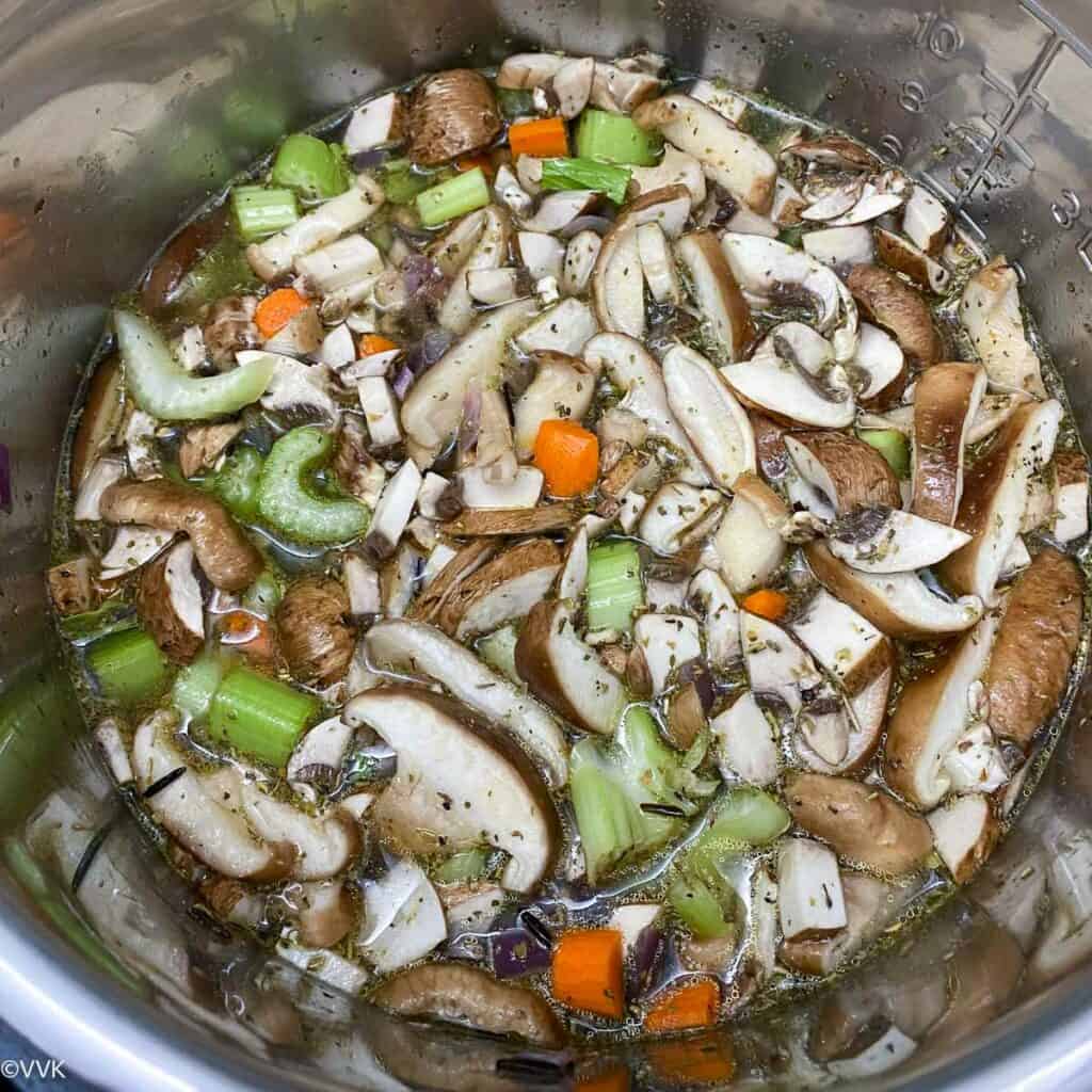Vegan Mushroom and Wild Rice Soup Instant Pot Wild Rice Soup