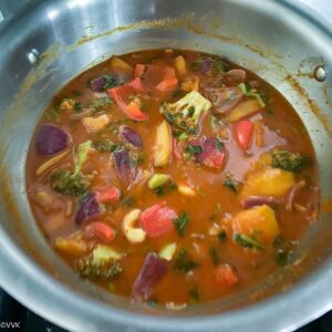 mango curry ready to be served