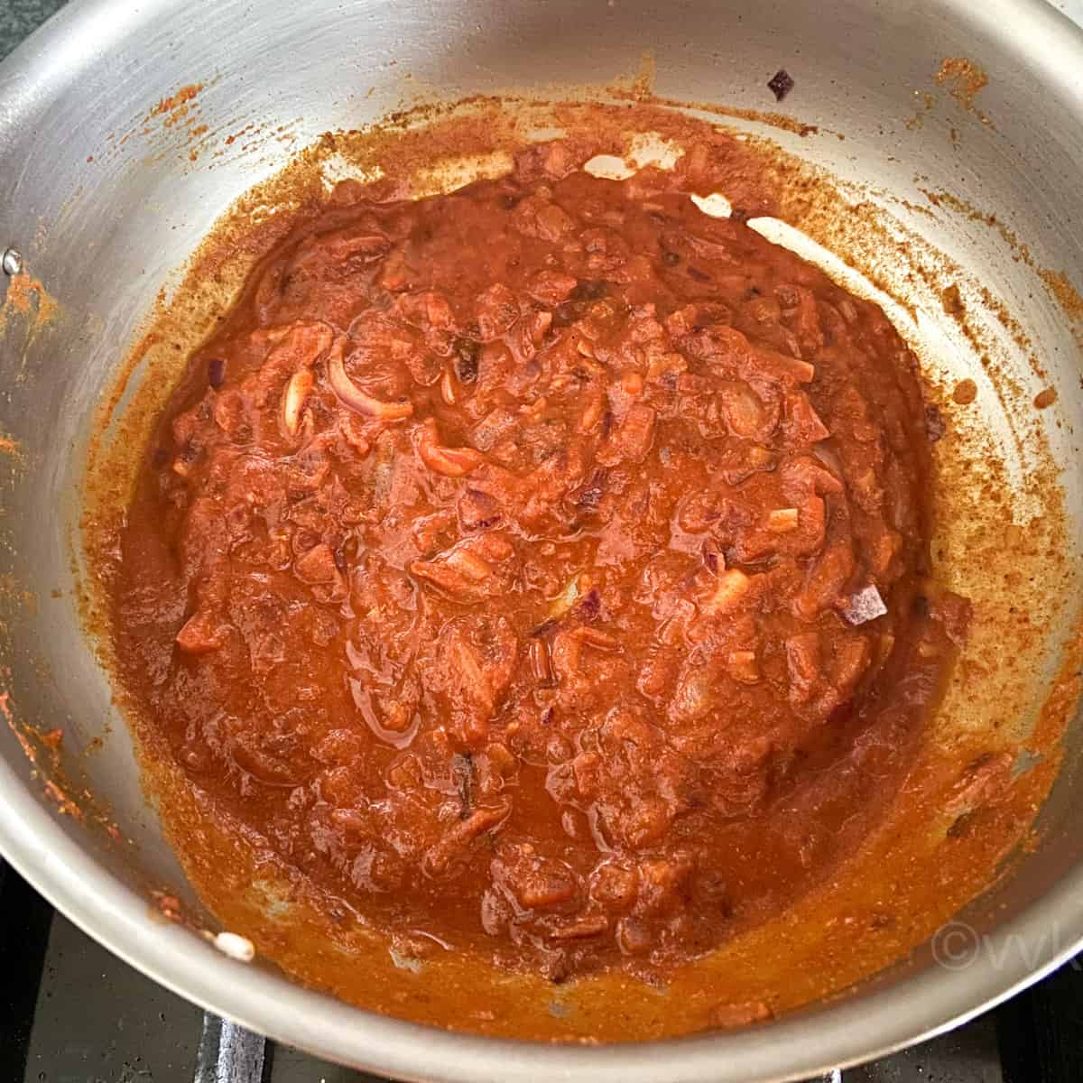 cooking the tomato mixture