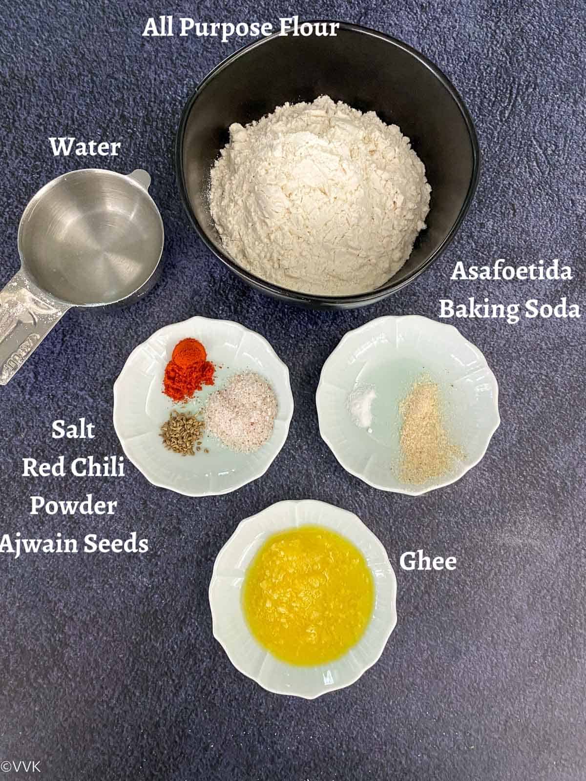 ingredients required for namak para