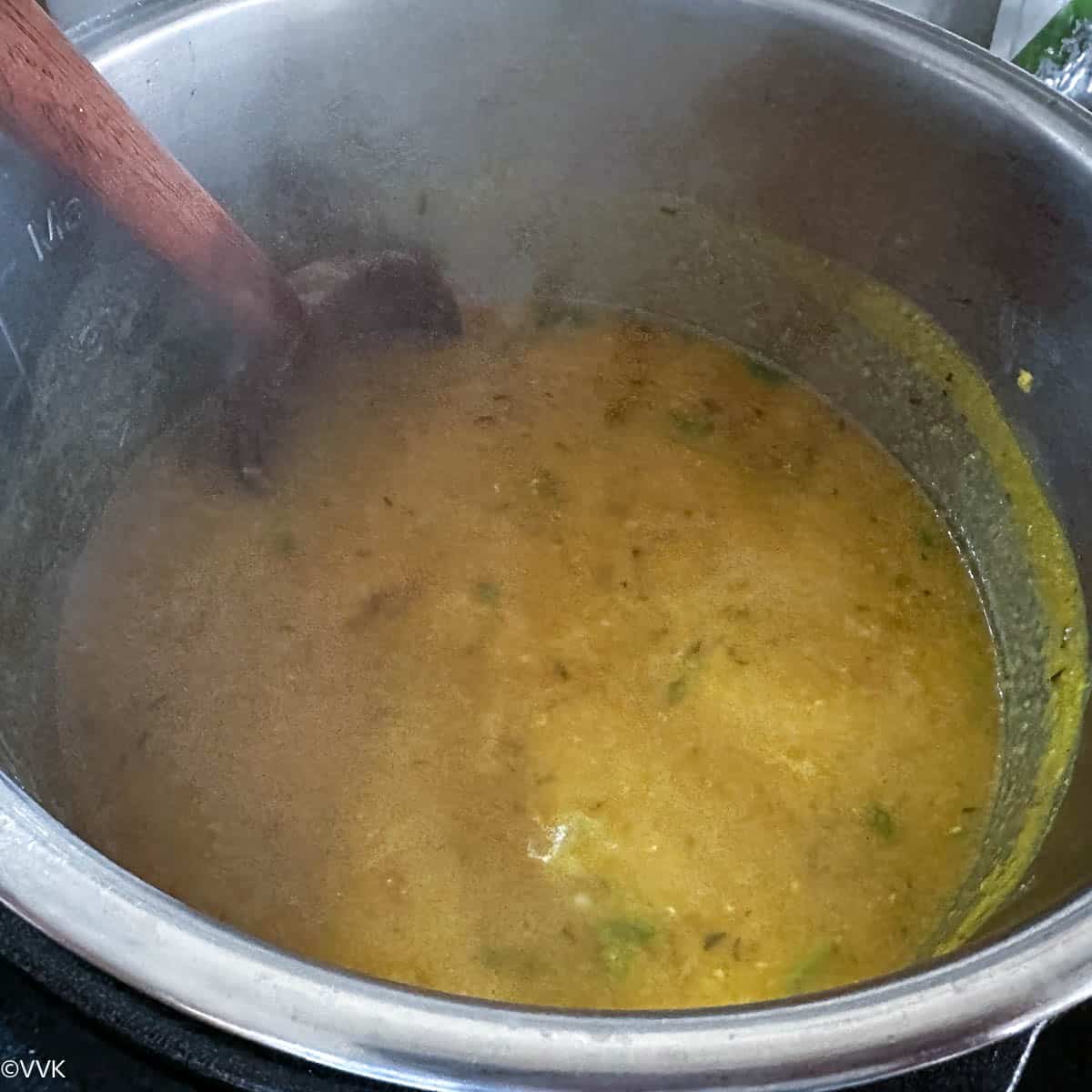 simmering the dal