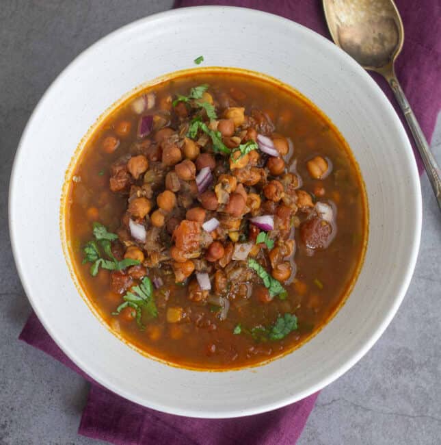 square image of ghugni served in white bowl