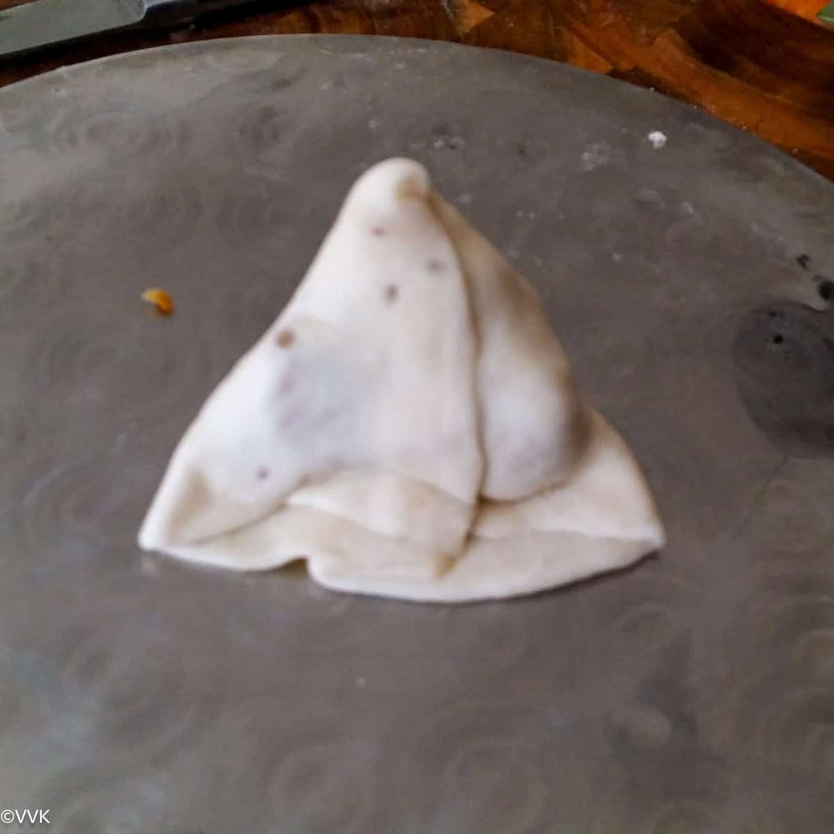 folded samosa