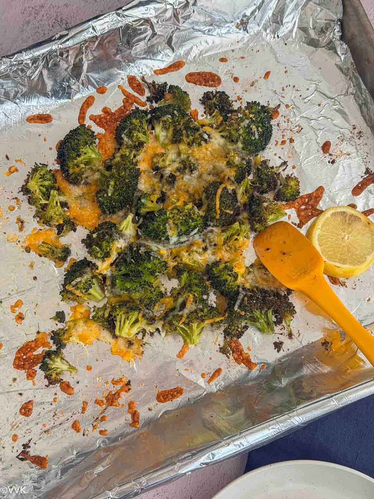 baked broccoli with melted cheese