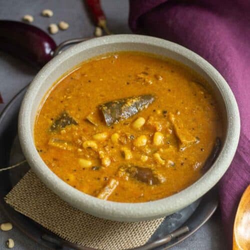 Square image of kongu nadu special thatta payaru kuzhambu served in white bowl